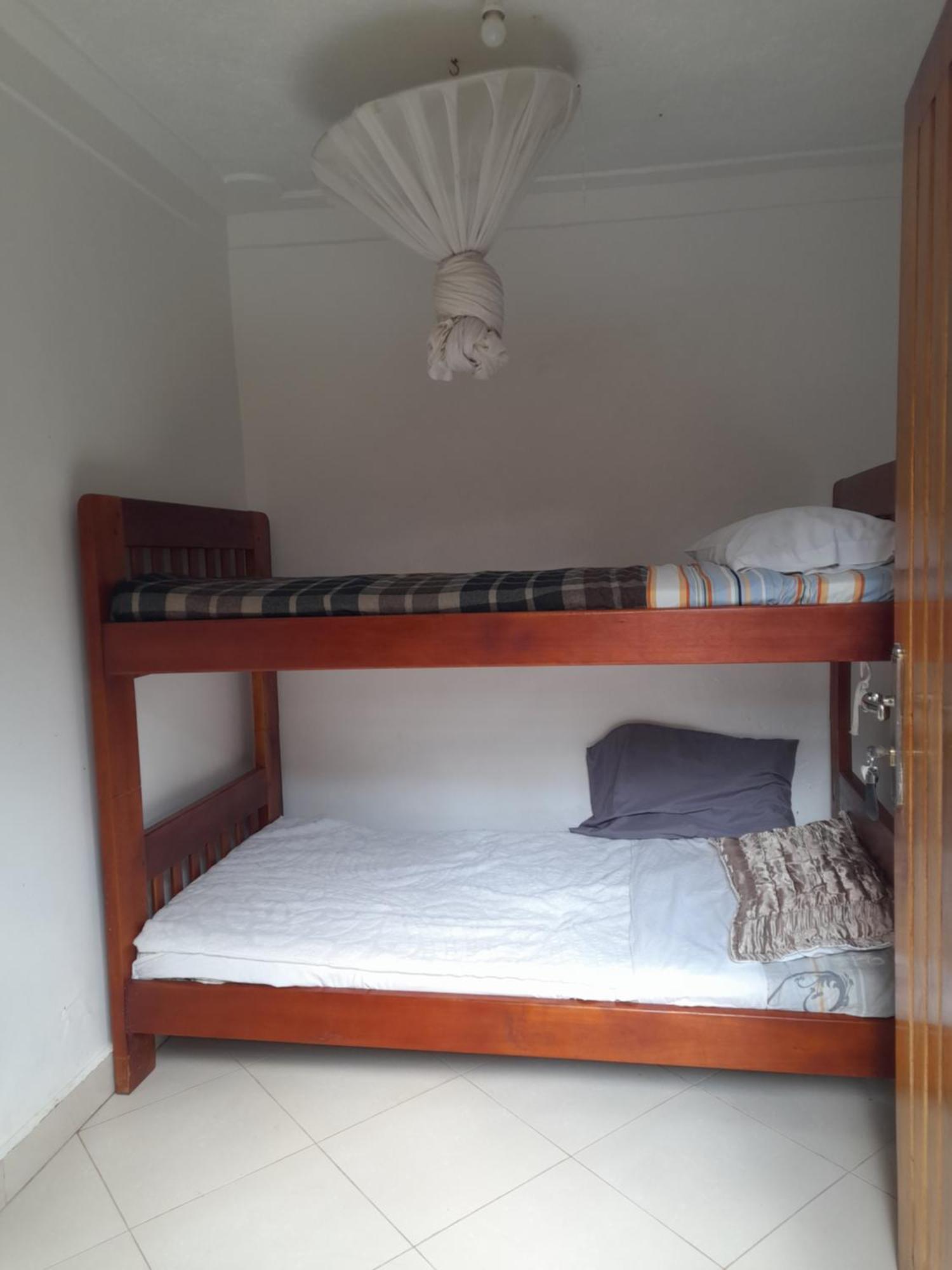 Maasai Villa Backpackers Home Fort Portal ภายนอก รูปภาพ